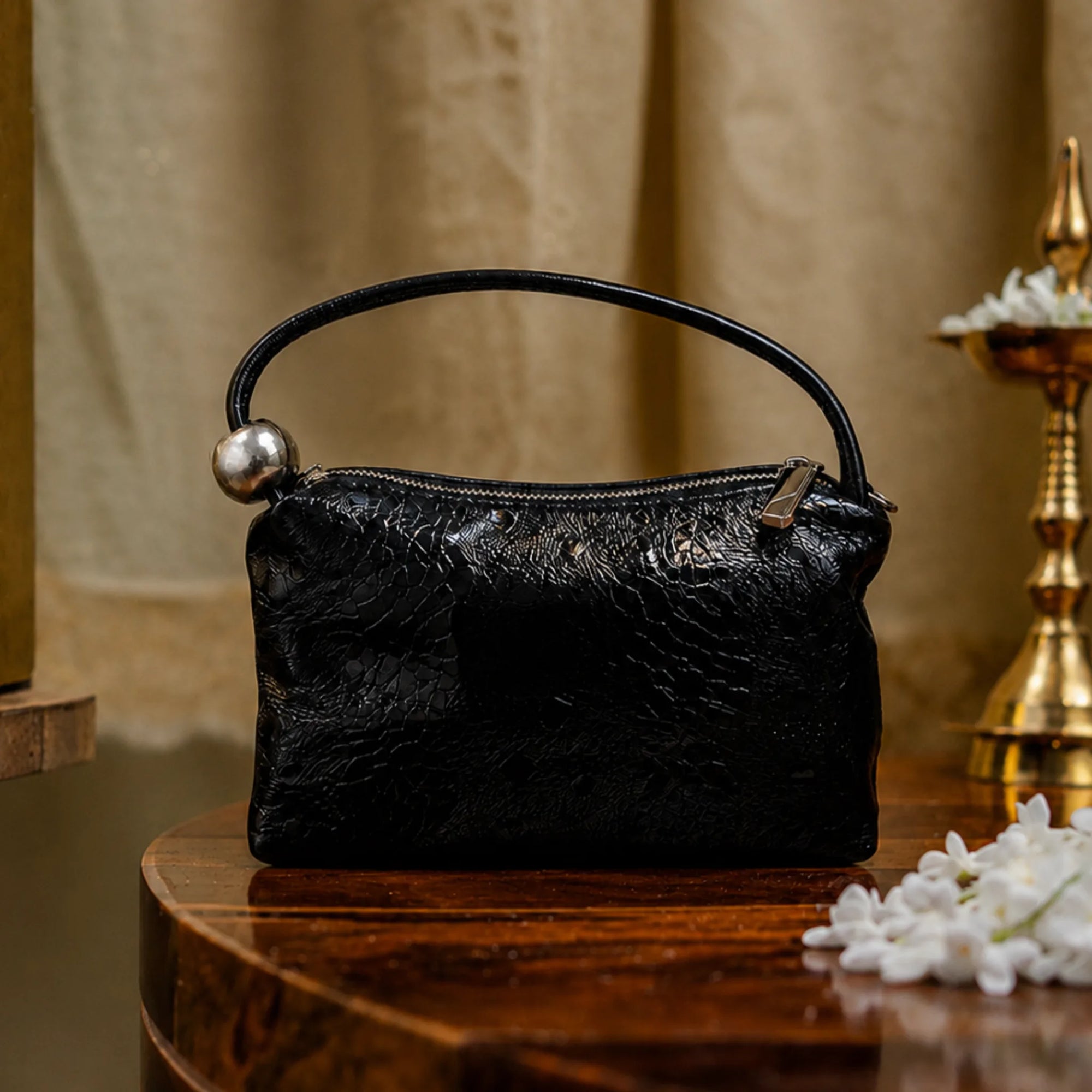Abu Dhabi Bag